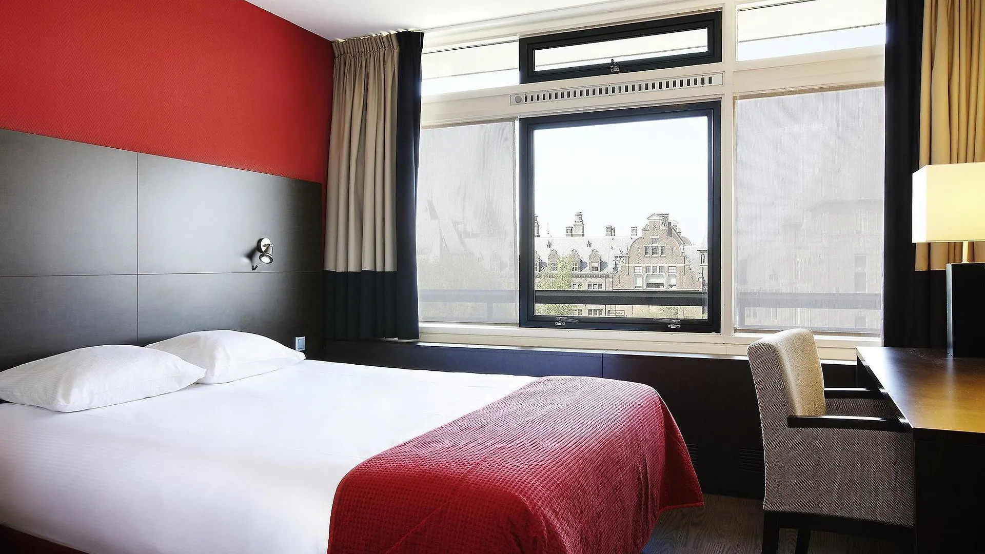 Amsterdam Tropen Hotel 3*,  Nederland